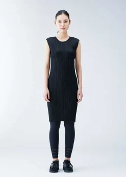 ISSEY MIYAKE A-Poc Basics Black Fashion