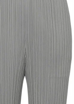 ISSEY MIYAKE Basics Hot