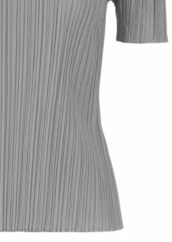 ISSEY MIYAKE Basics Store