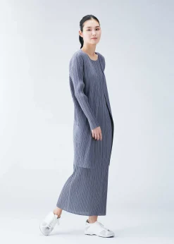 ISSEY MIYAKE Basics Shop