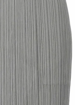 ISSEY MIYAKE Basics Store