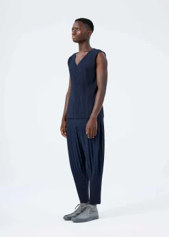 ISSEY MIYAKE Basics Fashion