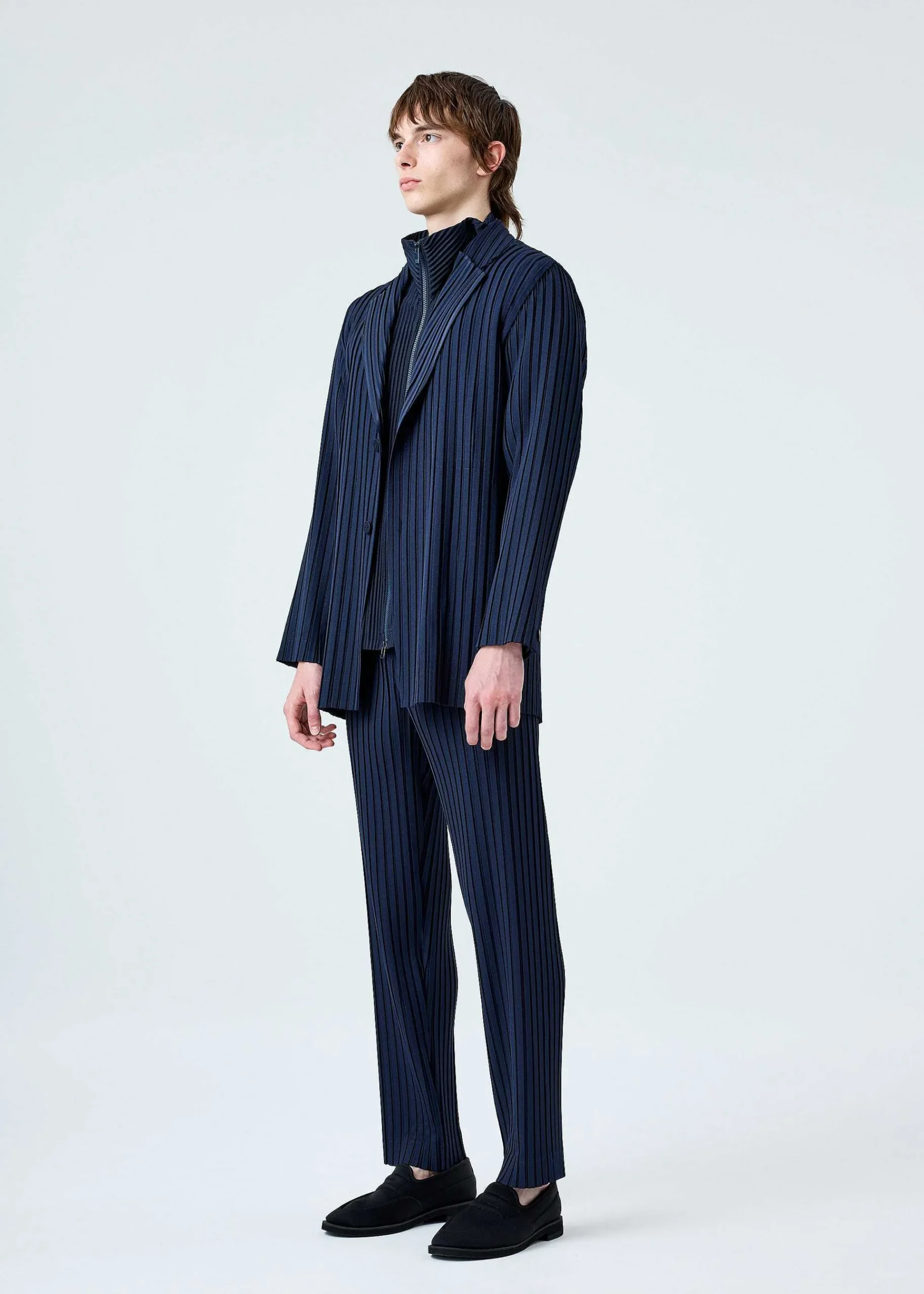 ISSEY MIYAKE Box Pleats Ensemble Outlet