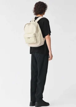 ISSEY MIYAKE Daypack One-Tone Hot