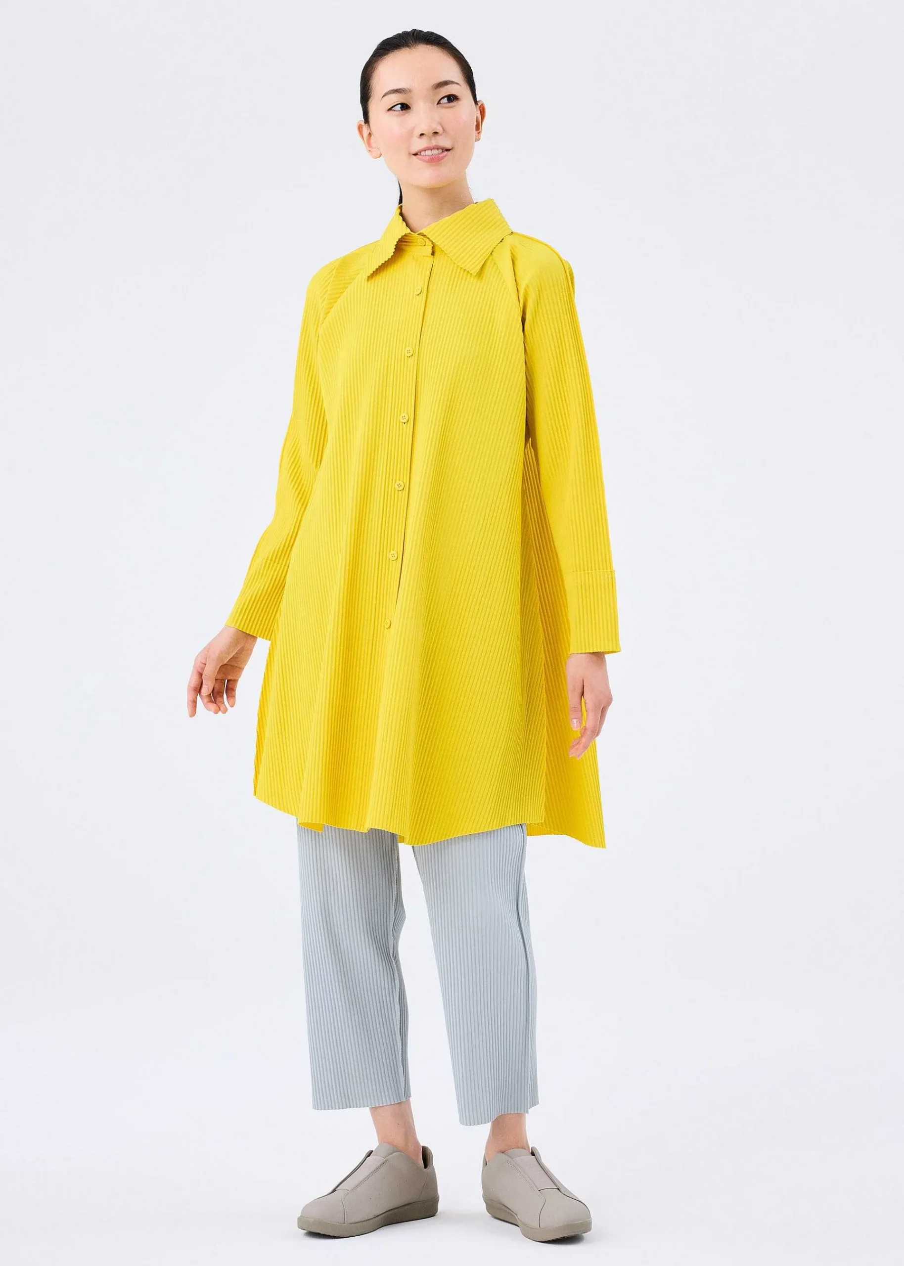 ISSEY MIYAKE Fine Knit Pleats Color 1 Best
