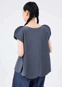 ISSEY MIYAKE Flower Pleats Sale