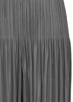 ISSEY MIYAKE Fluffy Basics Discount