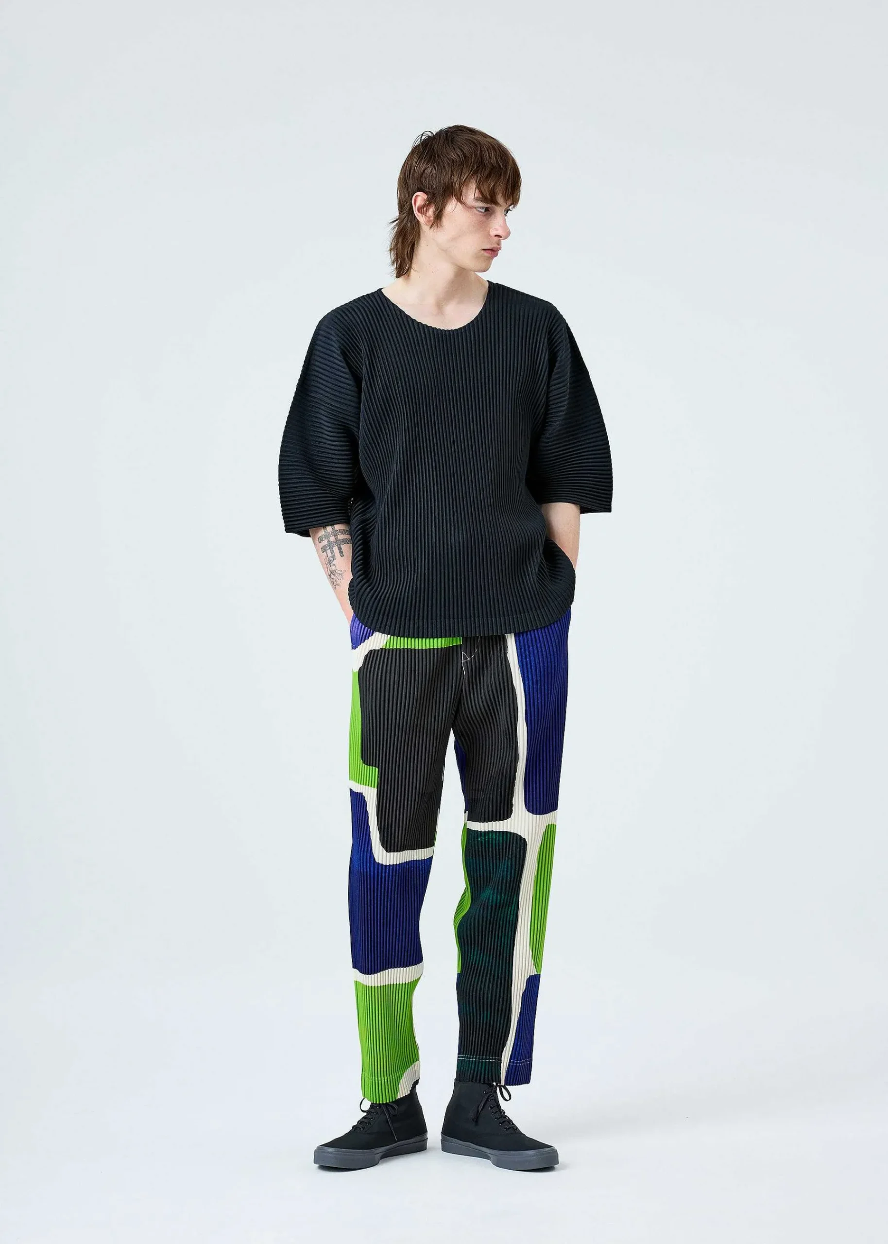 ISSEY MIYAKE Monthly Color March Online
