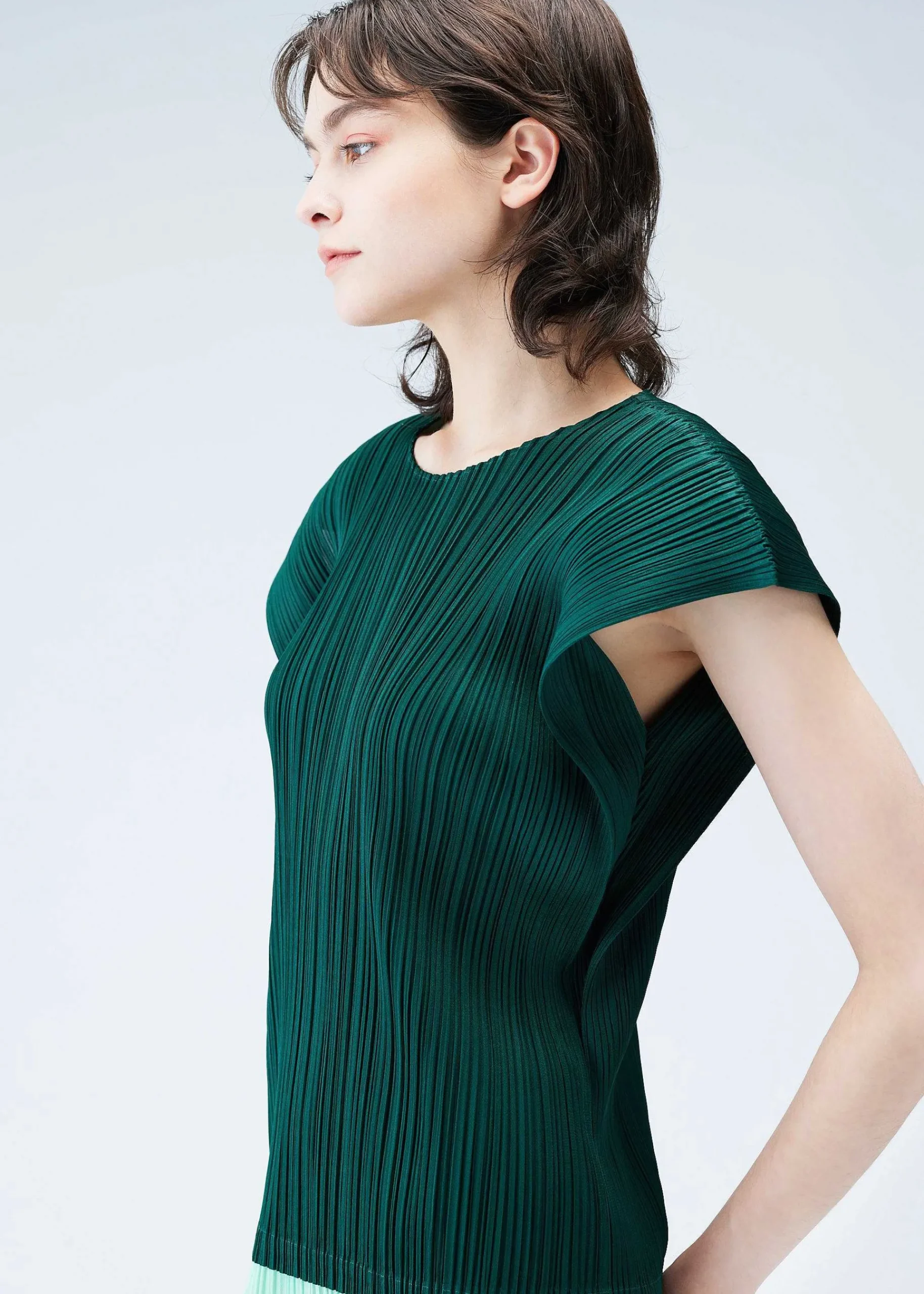 ISSEY MIYAKE Monthly Colors : March Store