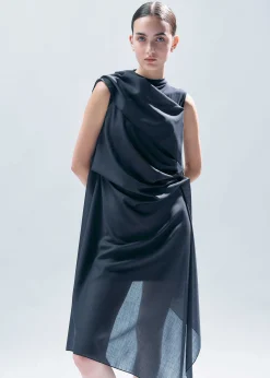 ISSEY MIYAKE Over The Body Outlet