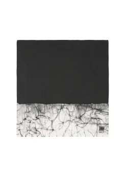ISSEY MIYAKE Roketsu Handkerchief Online