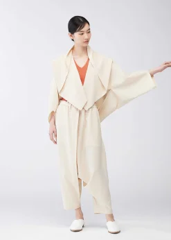 ISSEY MIYAKE Seamless Fashion