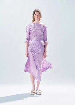 ISSEY MIYAKE Sheer Moving Knit Hot