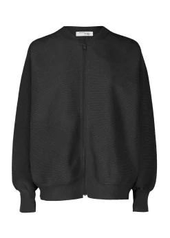 ISSEY MIYAKE Solid Knit Best