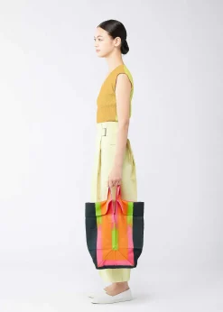ISSEY MIYAKE Traces Of Time Online
