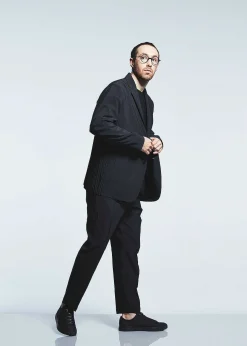 ISSEY MIYAKE Type- 001 Black Hot