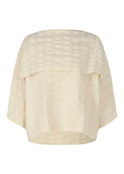 ISSEY MIYAKE Yoshi Discount