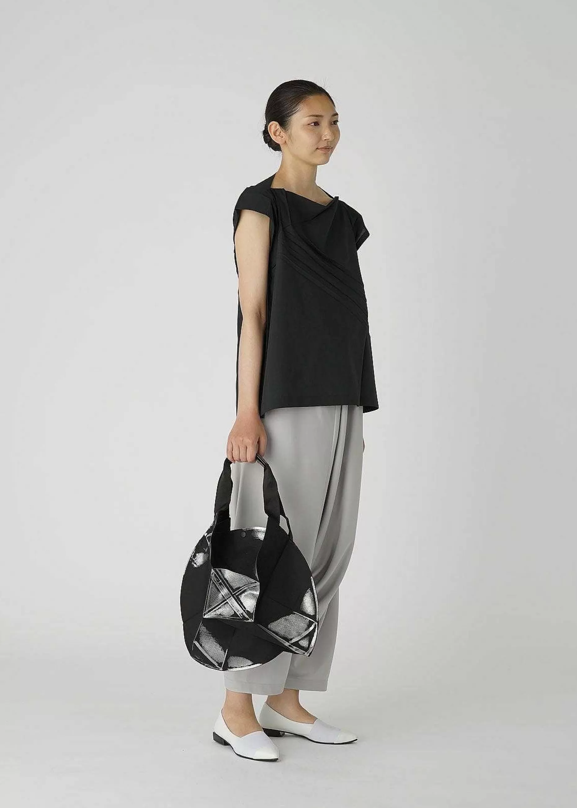 ISSEY MIYAKE Handbag | 132 5. Standard Bag 12