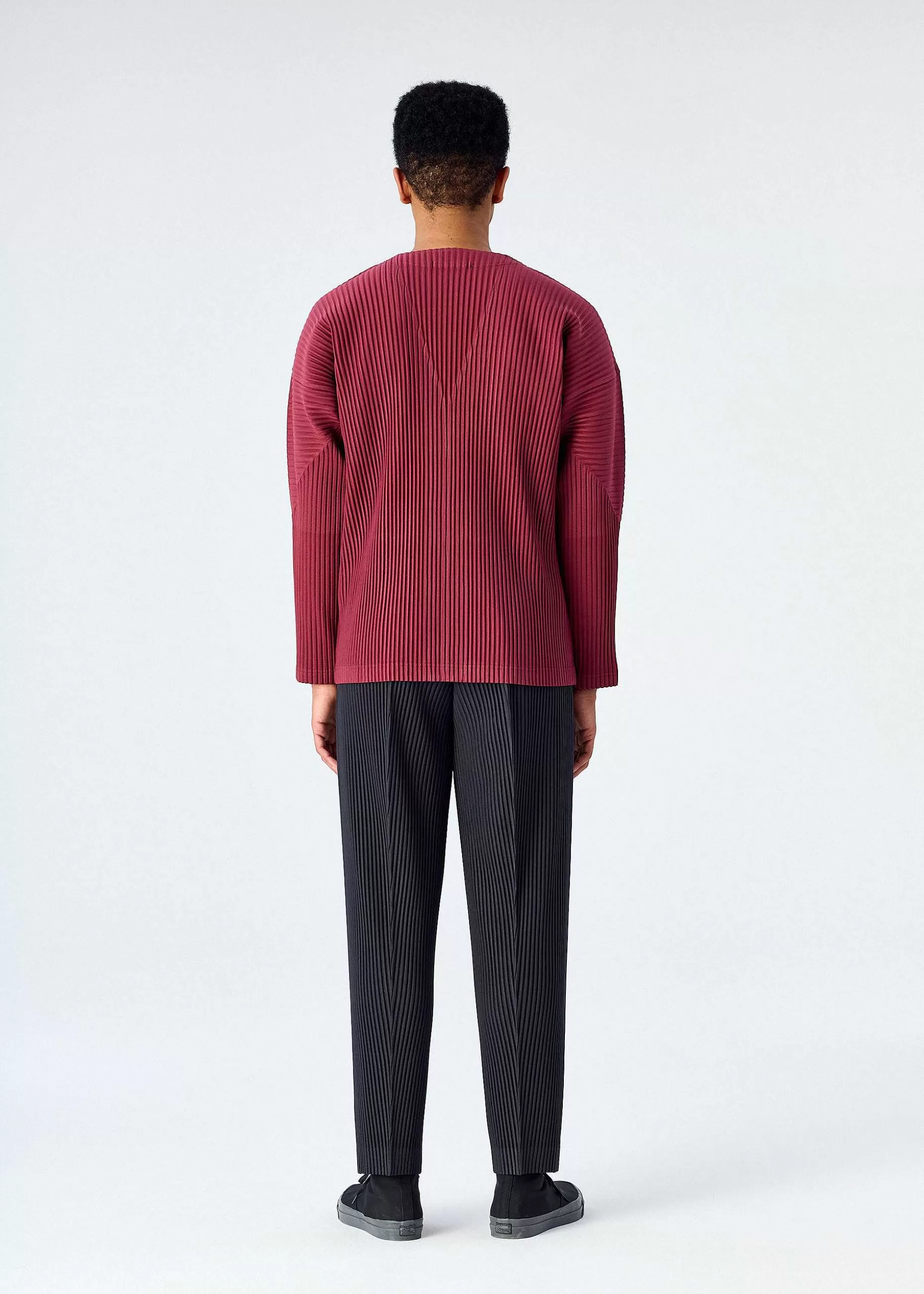 ISSEY MIYAKE Cardigan | Color Pleats