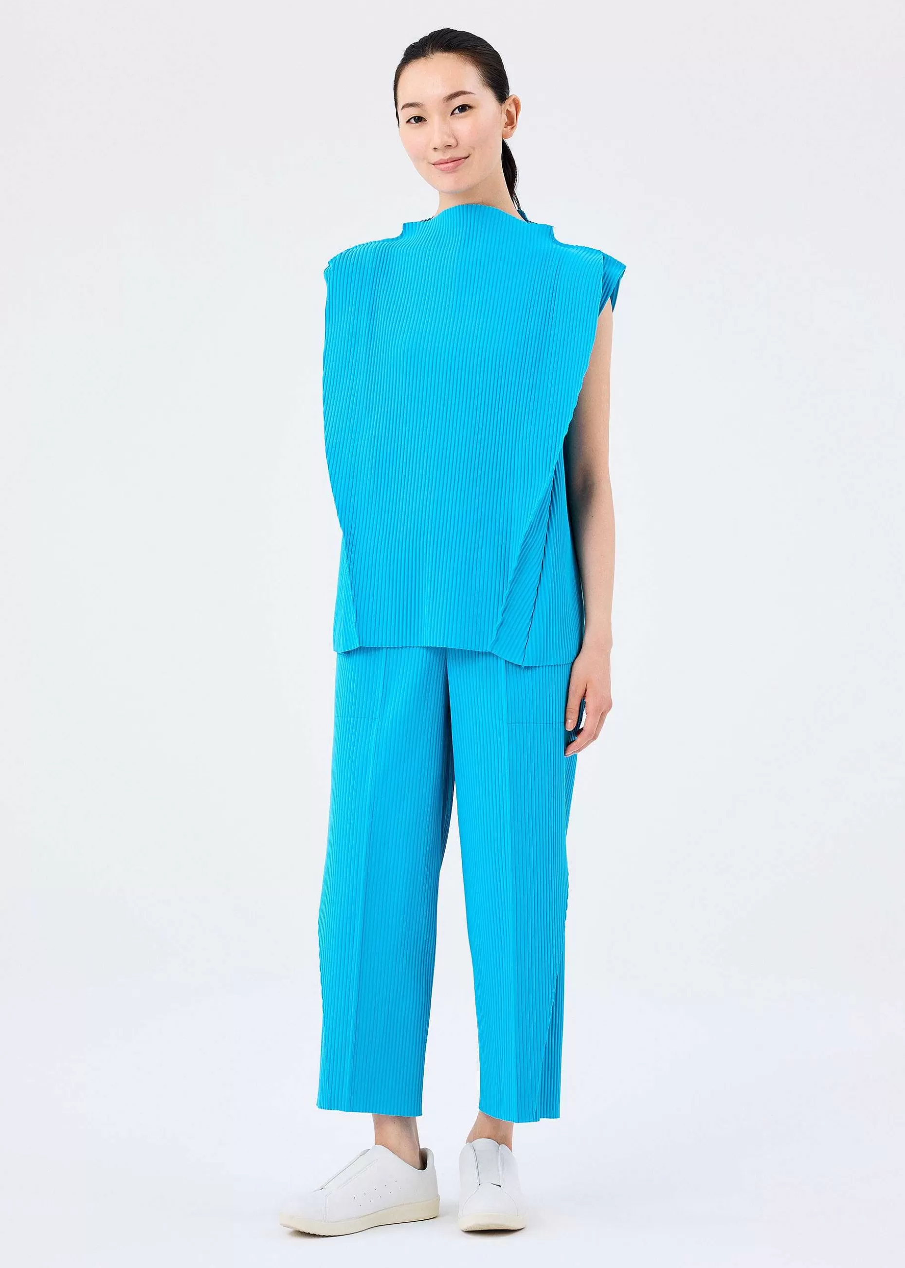 ISSEY MIYAKE Top | Curve Pleats