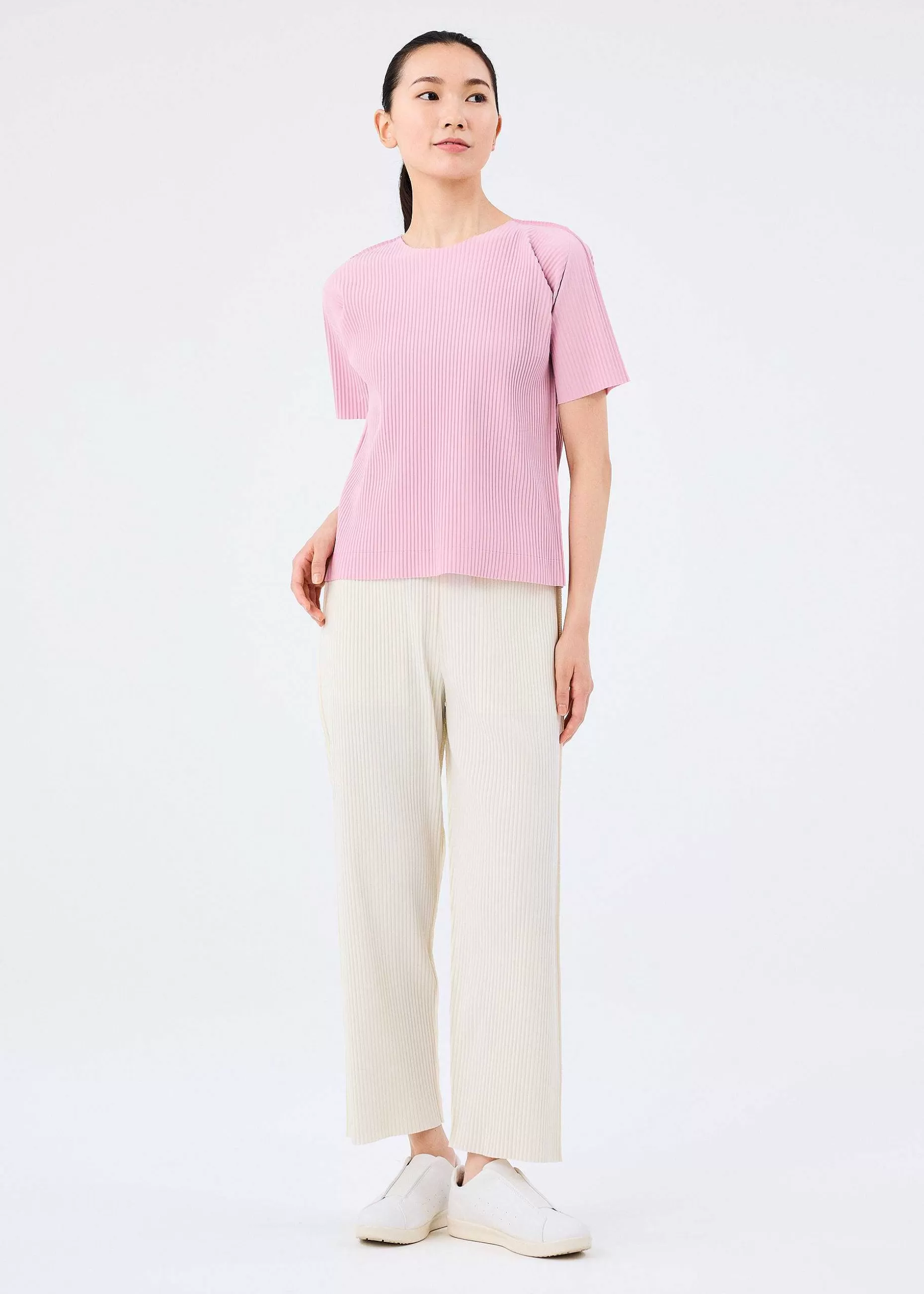 ISSEY MIYAKE Top | Fine Knit Pleats Color 2