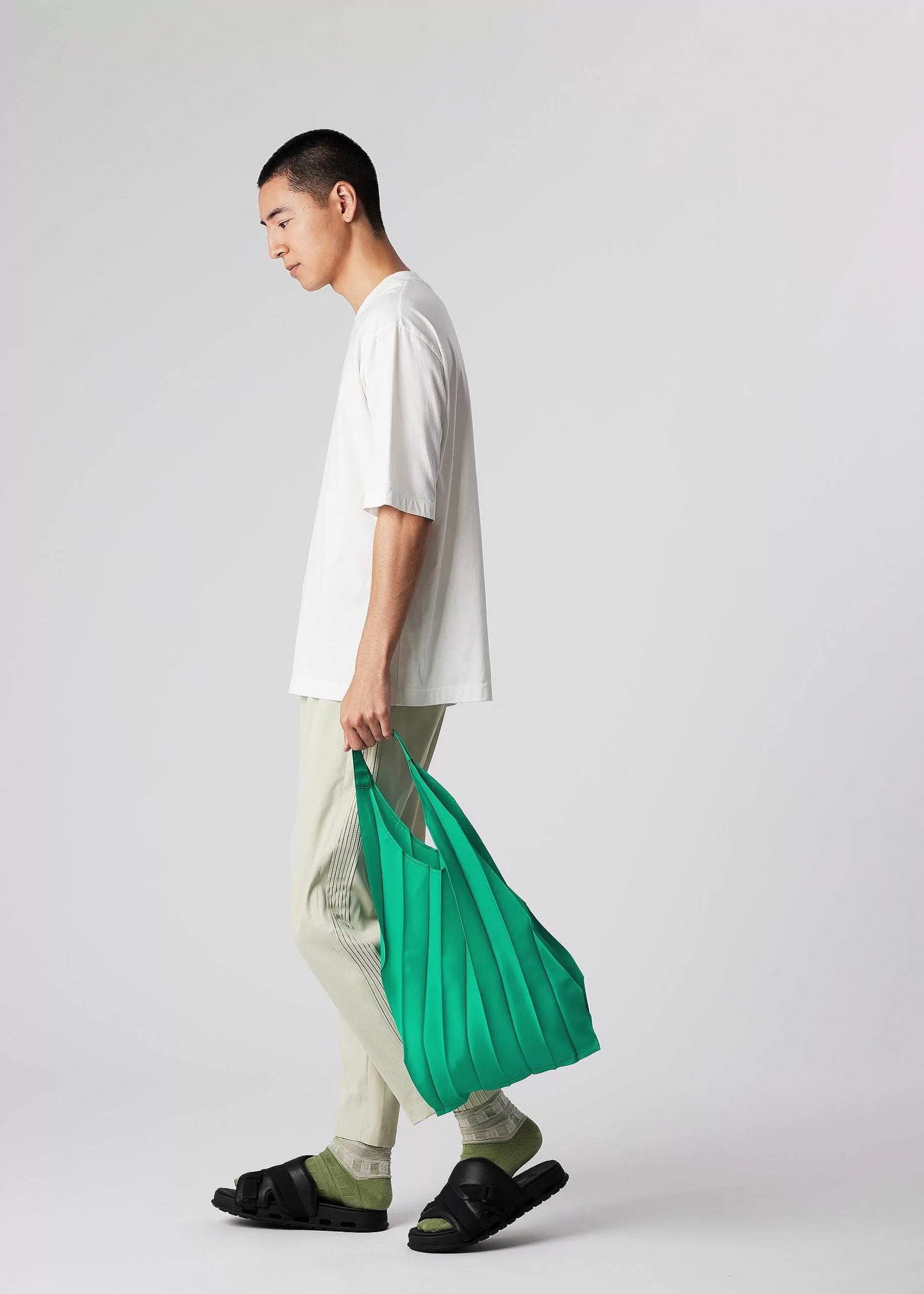 ISSEY MIYAKE Tote Bag | Guru Guru