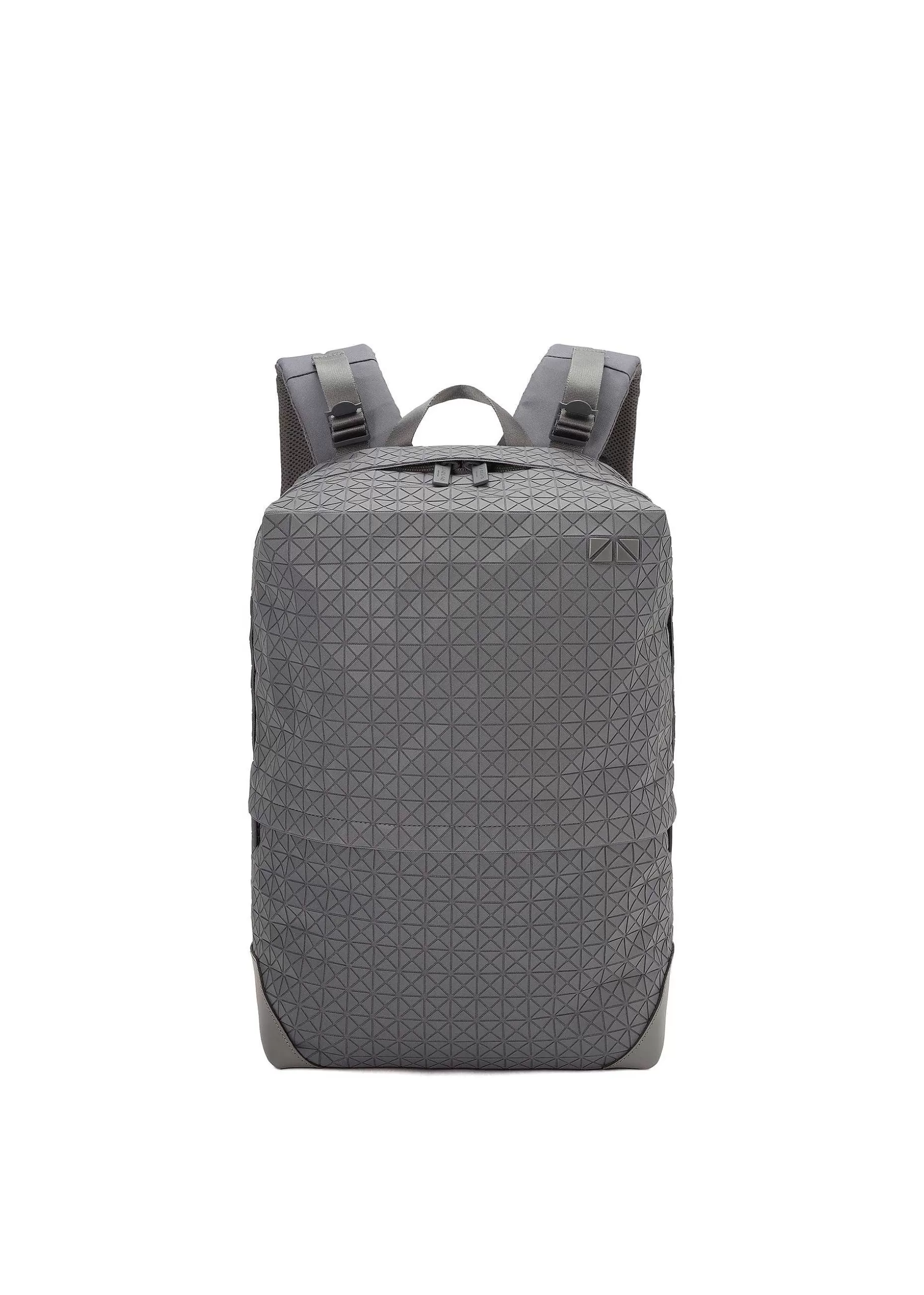 ISSEY MIYAKE Backpack | Liner One-Tone