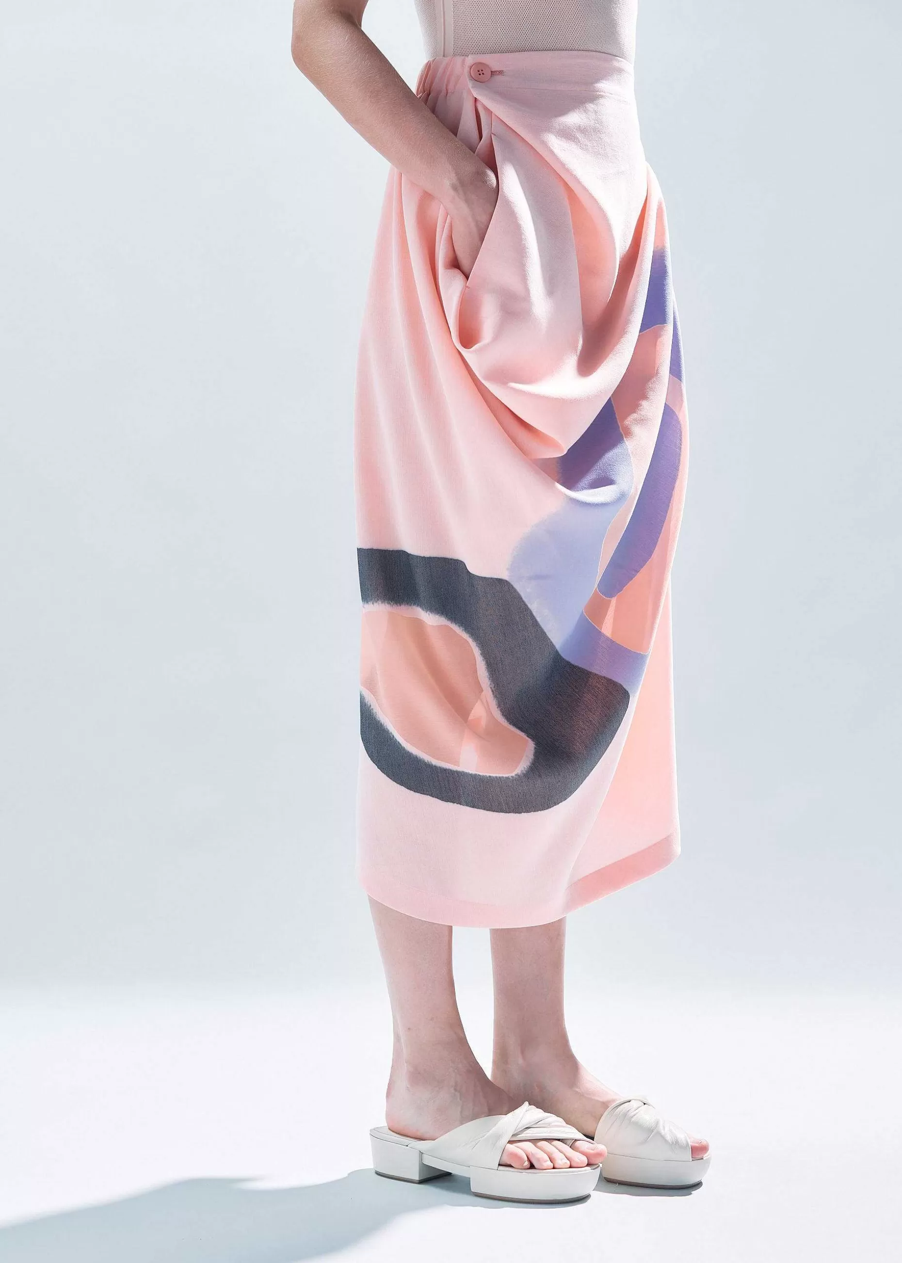 ISSEY MIYAKE Skirt | Meanwhile