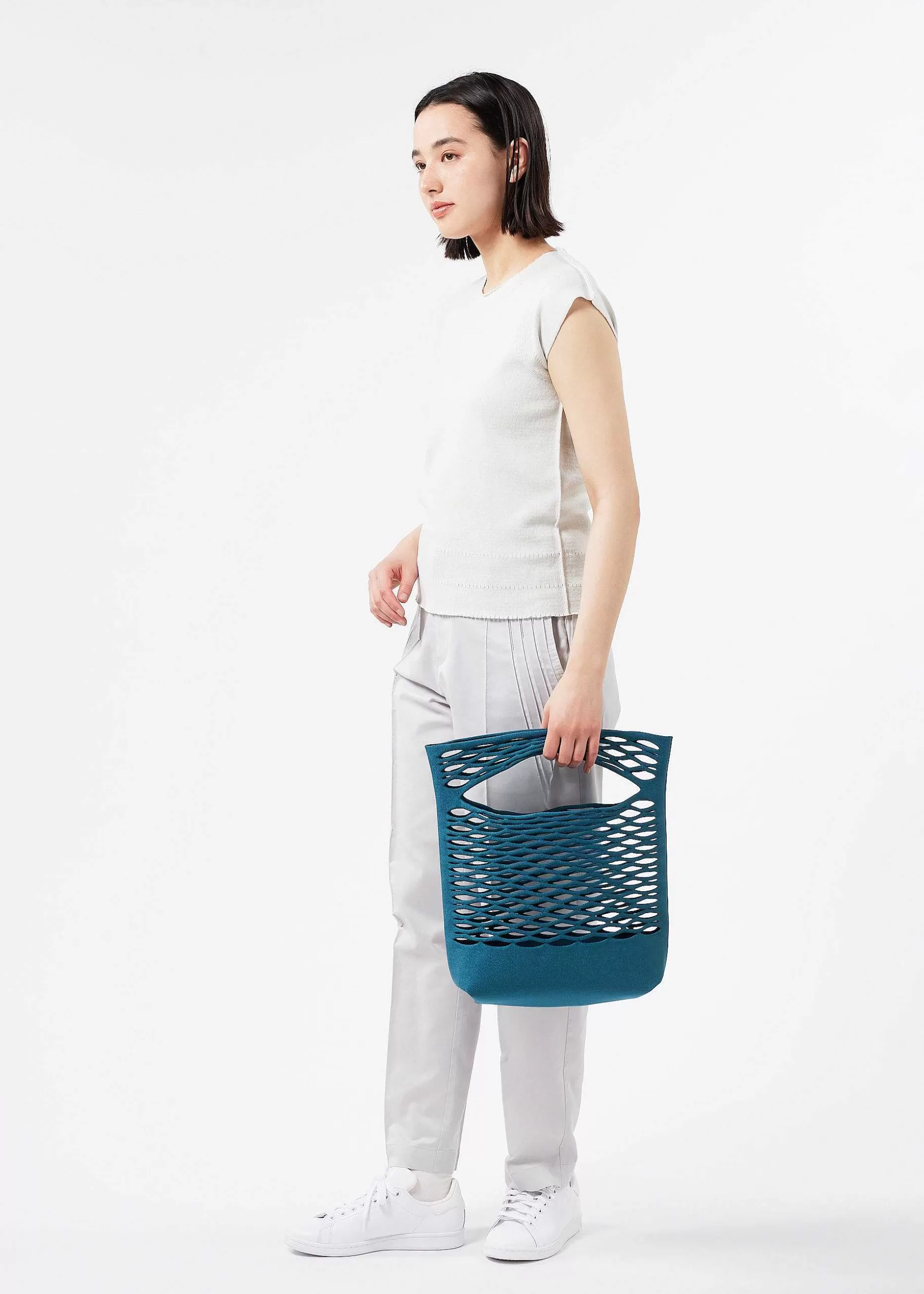 ISSEY MIYAKE Tote Bag | Mokko Net