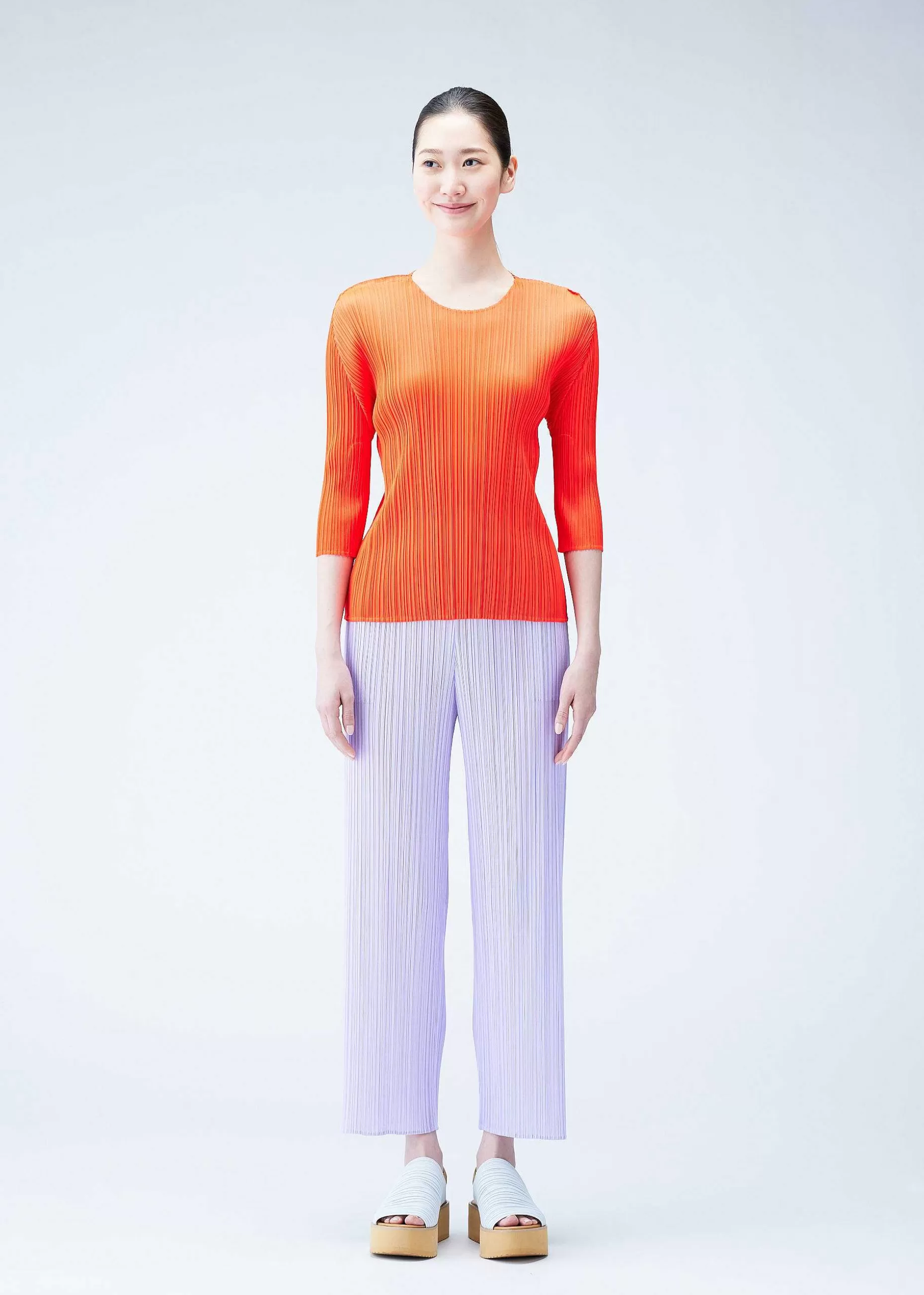 ISSEY MIYAKE Top | Monthly Colors : April