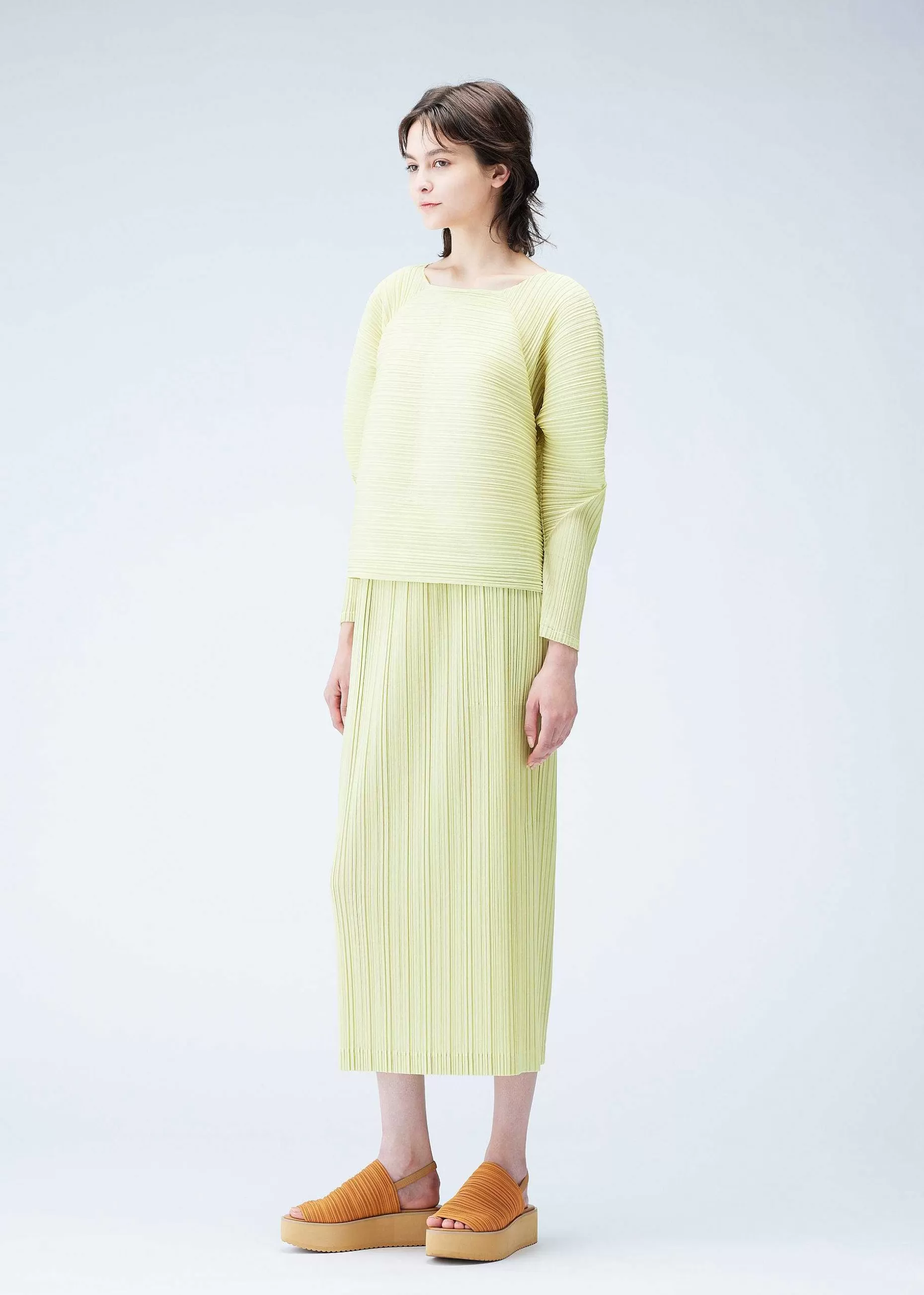 ISSEY MIYAKE Top | Ramie Pleats