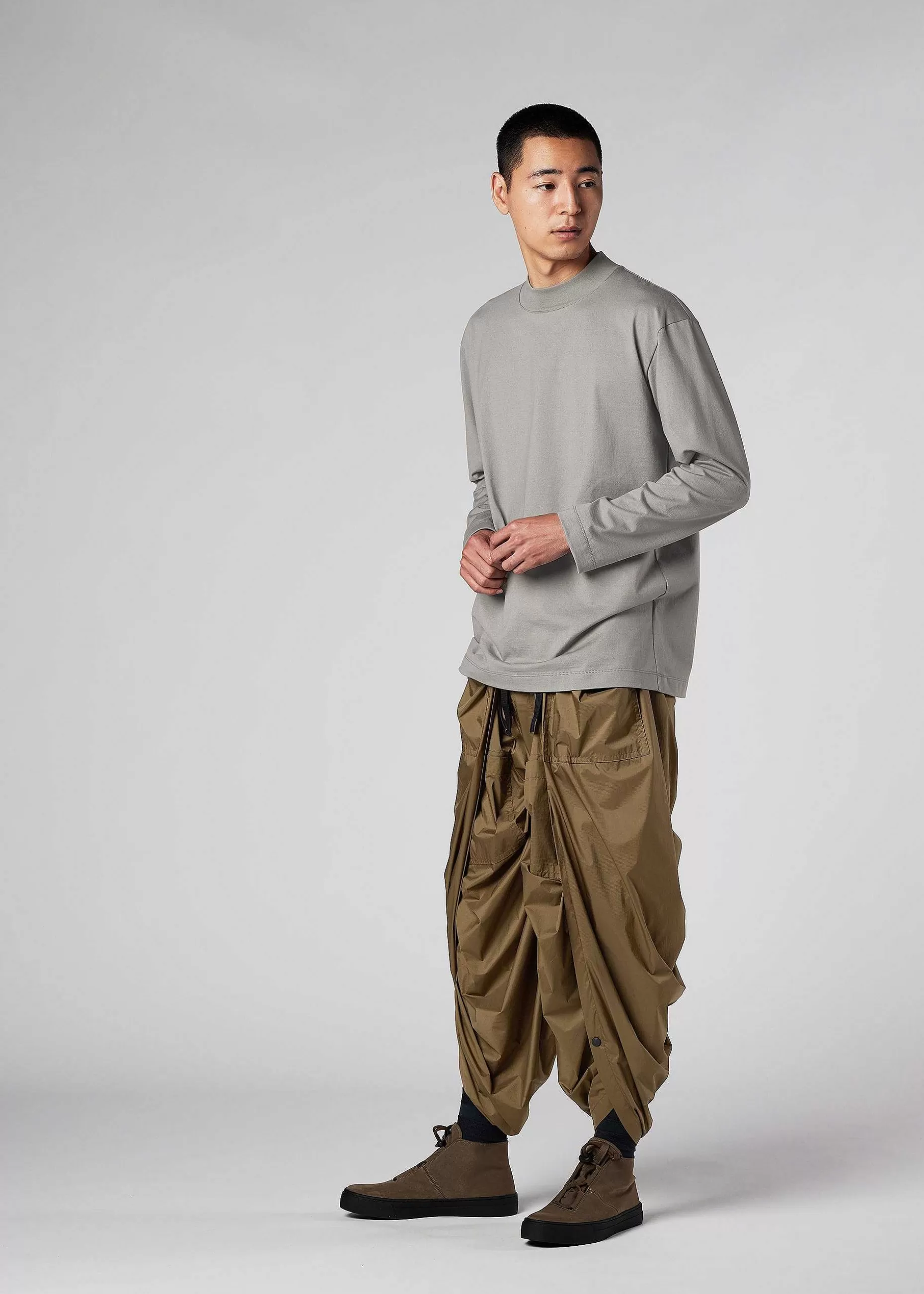 ISSEY MIYAKE Pants | Strings