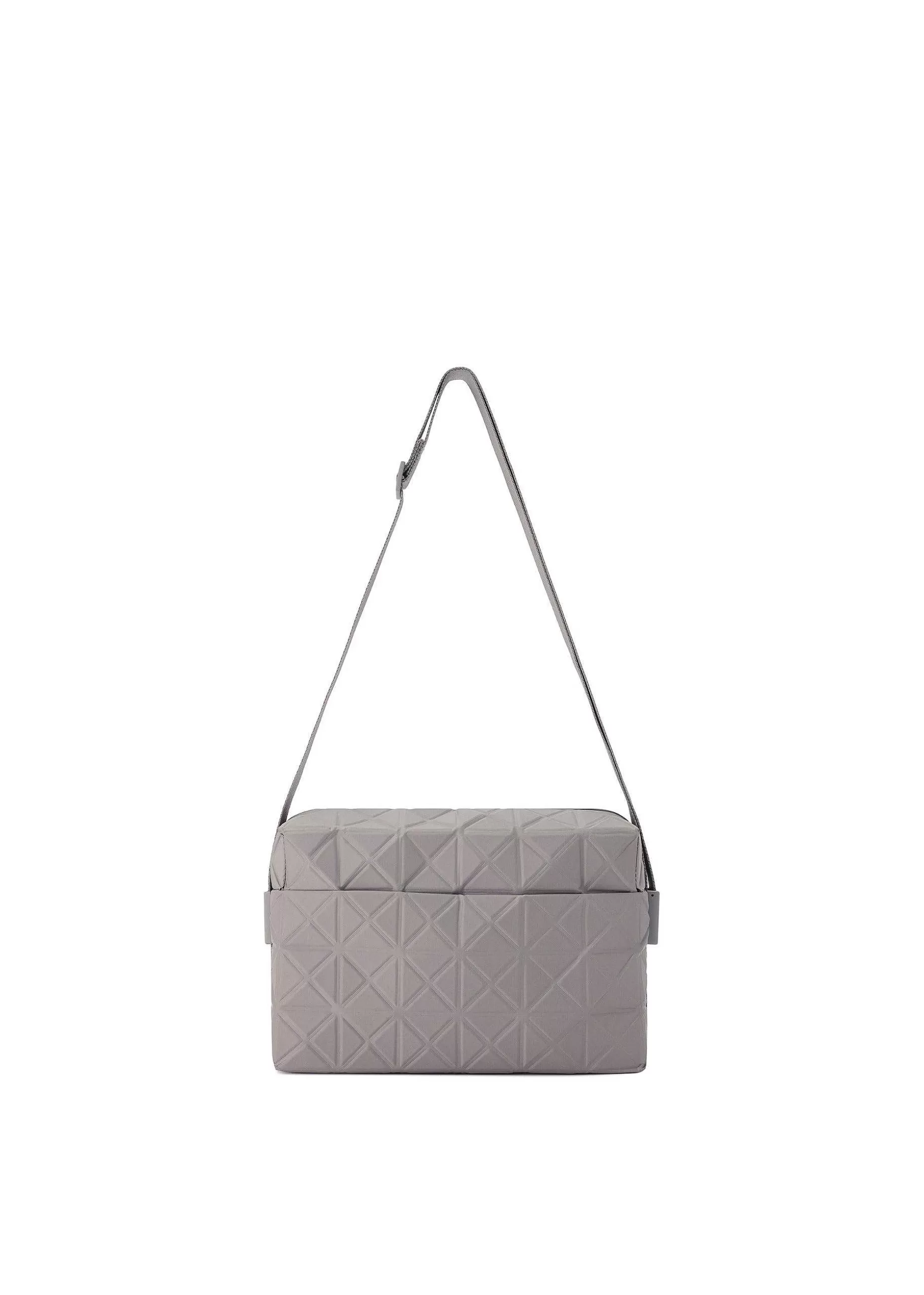 ISSEY MIYAKE Shoulder Bag | Track