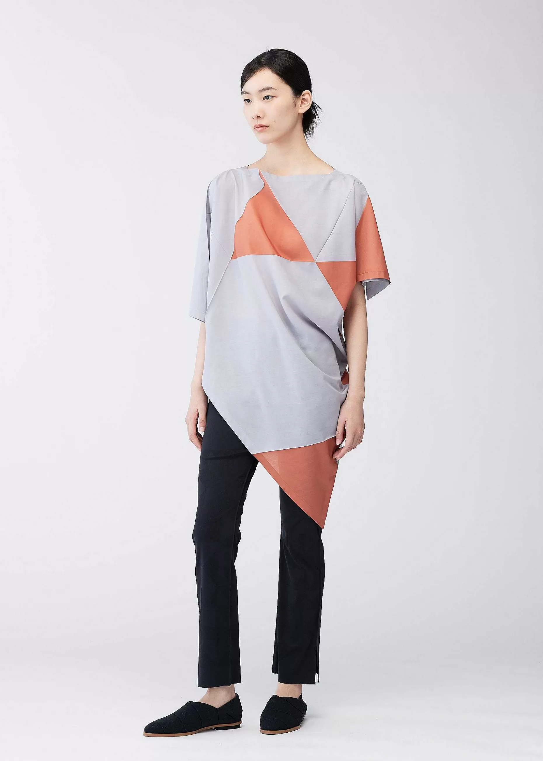 ISSEY MIYAKE Tunic | Triangle Print T