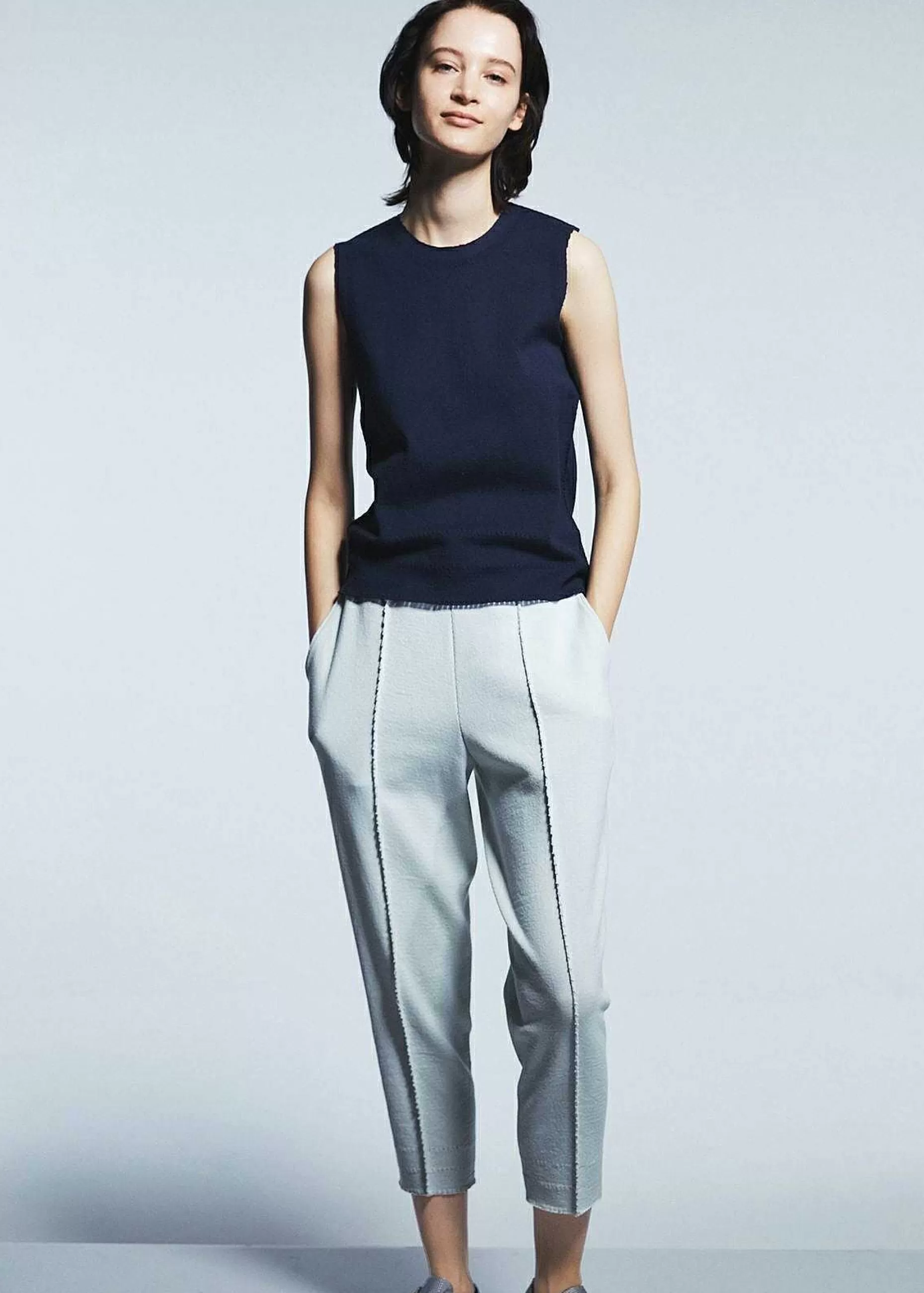 ISSEY MIYAKE Top | Type-A Basics