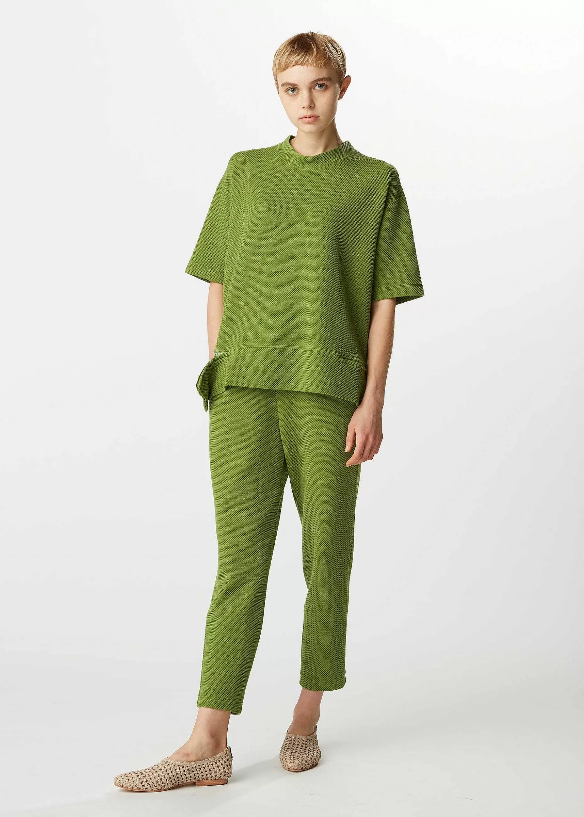 ISSEY MIYAKE Top | Wn Stretch Kanoko